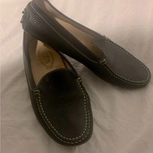 TOD’s driving shoes. Excellent condition
